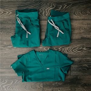 Figs- Hunter green scrub top.
